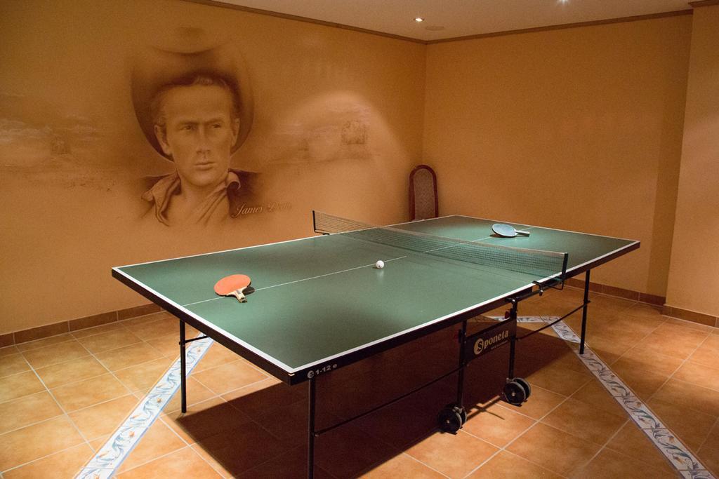 Hotel Reifenstein Kleinbartloff Εξωτερικό φωτογραφία